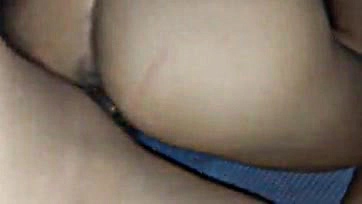 I'm horny after the gym, friend's pussy is tempting