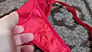 She cleaned her hairy vagina with red underwear