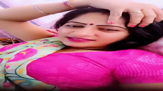 Manju Queen Manju Jangra instagram Model Sleeping And Nevel Showing Tango App