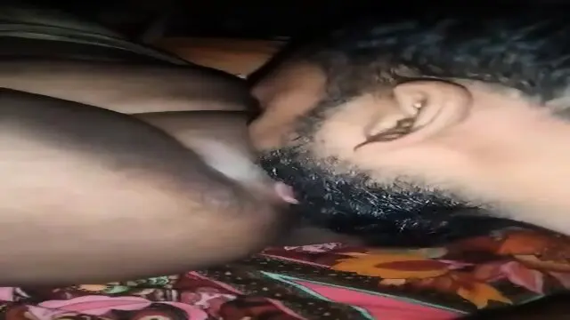 Bangladeshi Muslim couple sex at night.mp4