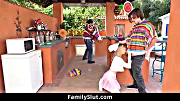 Blindfolded stepdad hits piñata while sister sucks stepbro