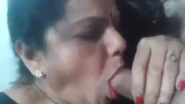 Aunty blowjow and get cum in her face