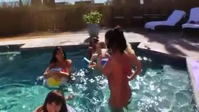 Lesbian party in the pool