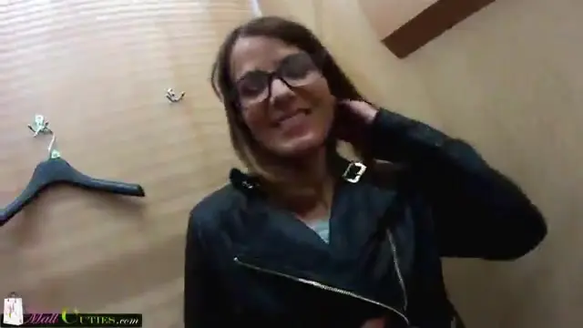 Fucking a young woman in the dressing room