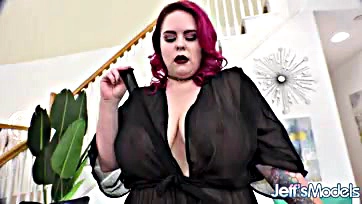 Fat mom tries sex toys, gets very horny