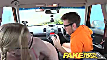 Teen girl gets creampie after driving school lesson