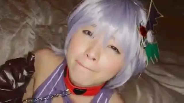 Blowjob from a lovely cosplayer