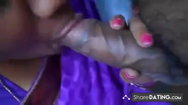 22 purple saree bhabhi sucking cock like pro