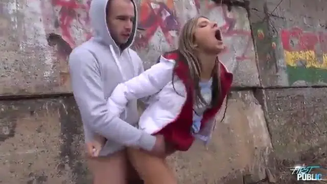 Pubic sex with the dirty Gina Gerson