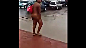 Naked Nigerian woman's embarrassing street display, damn shame