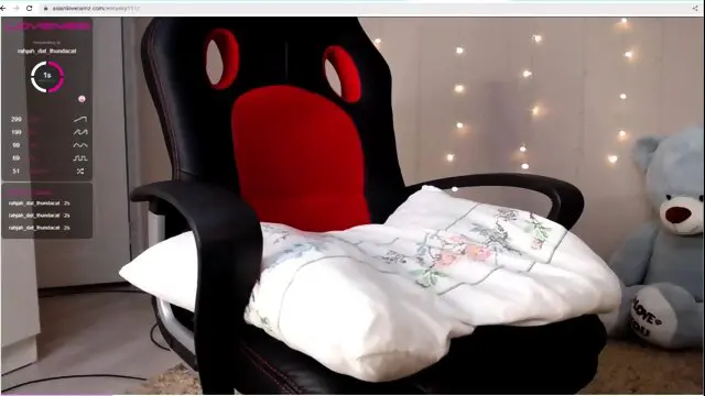 asian slut masturbates on gamer chair