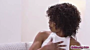 Misty Stone gets turned on by Daya's explicit moves