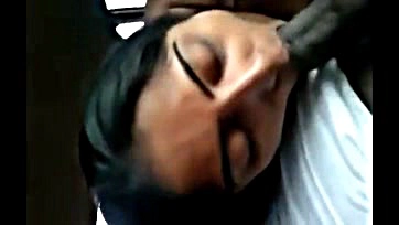 Sister swallows brother's cum in a car