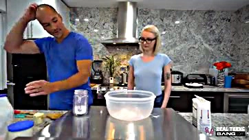 Alice gets brutally screwed in the kitchen while baking