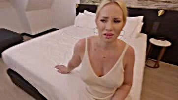 Famous blonde pornstar whines about noisy hotel neighbor