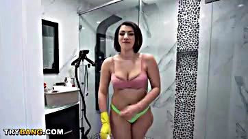 Latina takes on dildo challenge with big booty