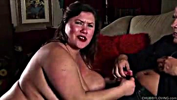 BBW beauty gives intense, explicit oral pleasure