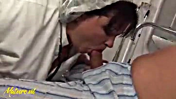 Nurse got anally creampied by horny patient