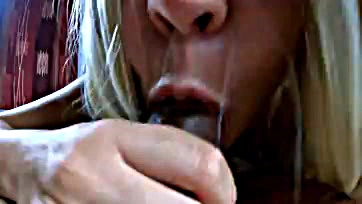 Blonde milf gives intense blowjob, throbs in mouth