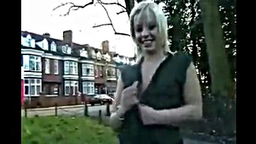 Blonde Welsh woman publicly exposes herself in a flash