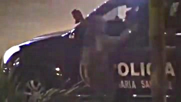 Fucking Peruvian police car stops Venezuelan's ass at night