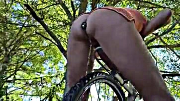 No public bike ride without underwear or pee