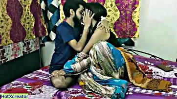 Sexy Indian milf seduces stepson in explicit Hindi affair