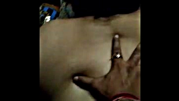 Indian housewife's big booty gets explicit Hindi audio treatment