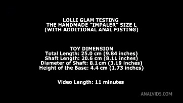 Lady tests large handmade sex toy with anal play