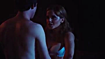 Emma Watson's fake sex scene sparks no excitement