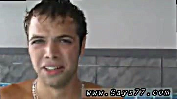 Gay Ukrainian twinks get naked and suck cocks