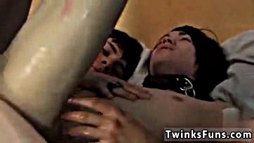 Man has gay sex with twink until completion