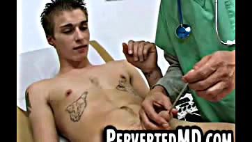 A doc jerked off a hot, tattooed patient