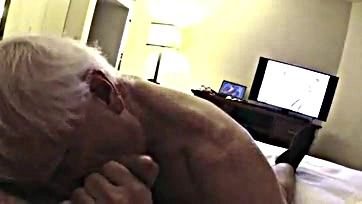 Old man gets another load of cum in his mouth